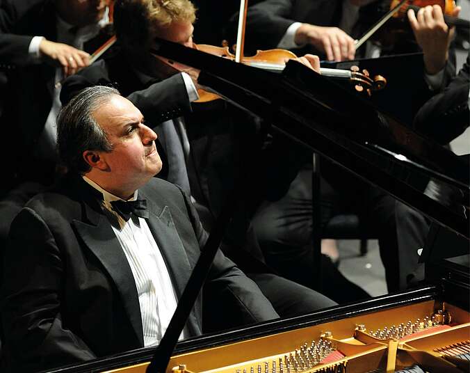 Bild zur Veranstaltung: NDR Elbphilharmonie Orchester & Yefim Bronfman