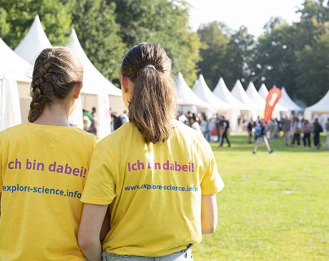 Rücken T-Shirts