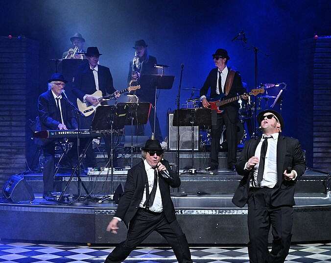 Bild zur Veranstaltung: Die Blues Brothers –  Ein Roadtrip through The Länd